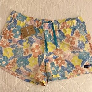 NWT Patagonia Barely Baggies 2.5”